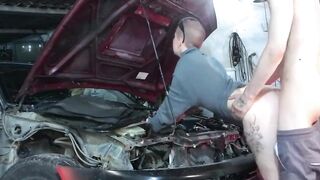 Hawt Mechanic Vilu Vidish Gets Pounded Toyota Ae101