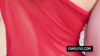 Lascivious honey let her perv stepdad screw her pink twat