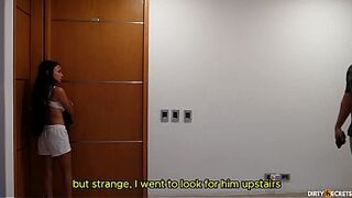 I FIND MY STEPFATHER MASTURBATING IN THE SHOWER AND GIVE HIM A ORAL-SEX.