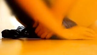 MELON - ทนไม่ไหว แหกหีให้เขาเย็ดจนน้ำแตก Part two (THAI TEEN ORIENTAL PUBLIC)