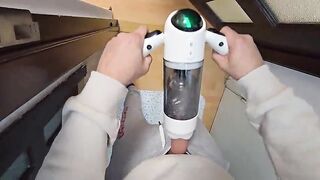 I unintentionally stepping into my roommate room whilst this babe was masturbating