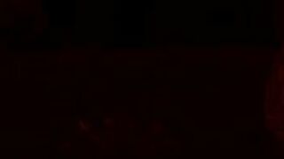 ASMR Historia de Claudia/ COJO CON MI HERMANASTRO en la SALA!! ????????