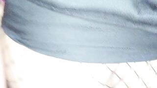 Escape from the party to bang in advance of they find me