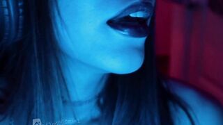 RELATO #three El amigo de mi novio