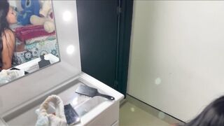 QUERIA HACER UN TUTORIAL DE MAQUILLAGE Y ME ARRUINO LA CARA CON JIZZ