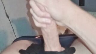 jerks me off during the time that I see!!!