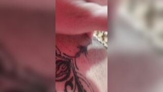 Quiero un gran pene en mi twat estoy muy caliente..,,