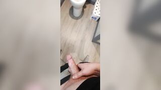 Random hoe touches my smutty schlong!