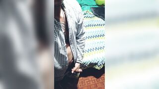 Me jalo la verga en la noche y en pijama...