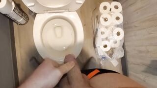 21yo with his Hawt sticky oily pulsating BWC pissing