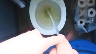 Filthy oily BWC pissing for u my sexy mother i'd like to fuck 