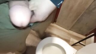 To People who love obese white schlong and pissing