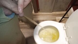 To People who love obese white schlong and pissing