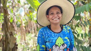 OFRESCO DINERO A CAMPESINA PARA QUE SE TRAGUE MI LECHE