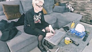 I Had to Elect Between Working or Using a Sex tool on My Older mother I'd like to fuck Snatch