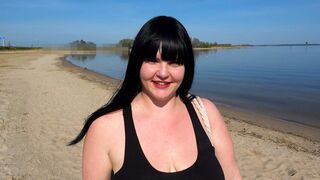 INTIMATE big beautiful woman OUTDOOR BITCH - Stranger Knobs Sucking During the time that Creampie