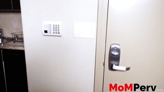 U can do beautiful much whatsoever u desire if u're a mother I'd like to fuck like Barbie Sins whose stepson's are begging for her to screw 'em!