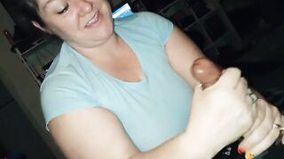 This babe Sees Where Im Cumming From