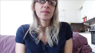 ITALIAN mother I'd like to fuck relaxes her student with the sexiest JOI movie scene u will ever watch (REAL ITALIAN mother I'd like to fuck)