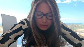 How dare that guy tell his stepmother this guy's plan to screw her. But this guy had a large schlong, so this babe acceded