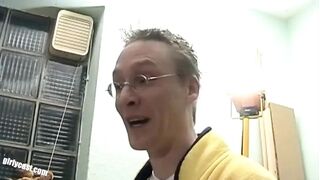 Teen Anna 1st large ebony knob