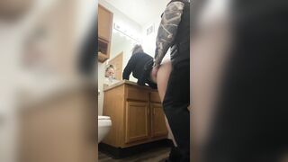 Wife Sneaking to the Bath to Get Drilled