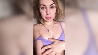 This Muscular Angel Is Truly Sweating It Out