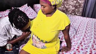 Balloon melons Presy screwed a stranger who helped her