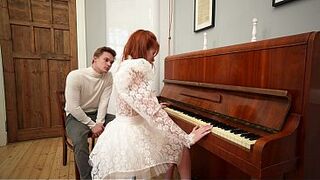 Piano lesson turned dirty – teacher gathered courage and pounded my cunt on the chair
