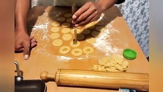 How yo make captivating cookies on gas stove?