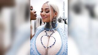 Ebony Chicks with Huge Tits, Huge Thighs, Heavy Butt