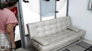 Tengo el coño tan húmedo que le digo amigo que this chab eche su leche dentro de mi vagina-Porno en Español