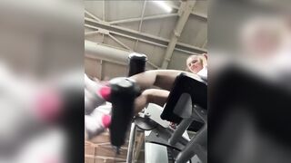 Jucielussie masturbating in public gym