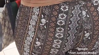 Behind Her Large Ass N Nice-looking Feet N Blue