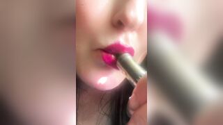 Smokin' Hawt Pink Seductive Lips & Slow Motion Vapor Bliss