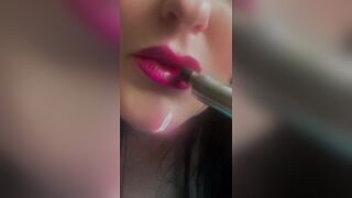 Smokin' Hawt Pink Seductive Lips & Slow Motion Vapor Bliss