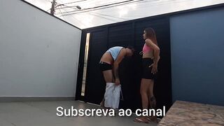 Married Woman Screws Her Neighbour in the Backyard