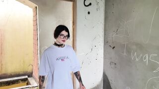 Hard Sex with Horny Alt Hotty in an Abandoned Building