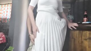 Pssygalore69 Likes a Quick Bar Screw