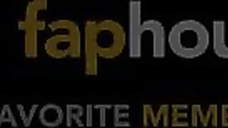 Satin Lady Likes When Jrock Eats That Twat