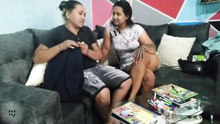 me cogi la acesora de tareas, mientras nos dejaron solos