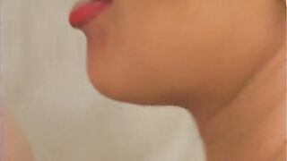 Chunky angels enjoying a sexy washroom