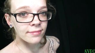 Preggo Marie Likes to Ride Wang