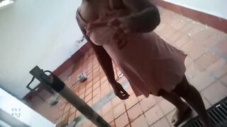 pongo sumisa a la muchacha del servicio parte 1