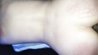 Puta casera amateur se abre todo el culo con juguete Anal.