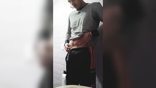 Rica corrida con la verga dura...