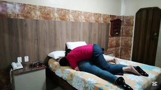 They invited me to a motel and they end up giving me the superlatively good ebony kiss and it comes very nice.