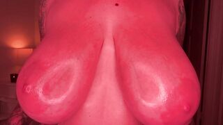 Arabelle Raphael GIANT OILY BREASTS ASMR JOI