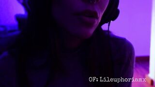 RELATO #nineteen Madrastra enamorada de su hijastro