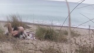 French Teacher Floozy Oral job Amateur on In nature's garb Beach Front Stranger with Ejaculation - Misscreamy